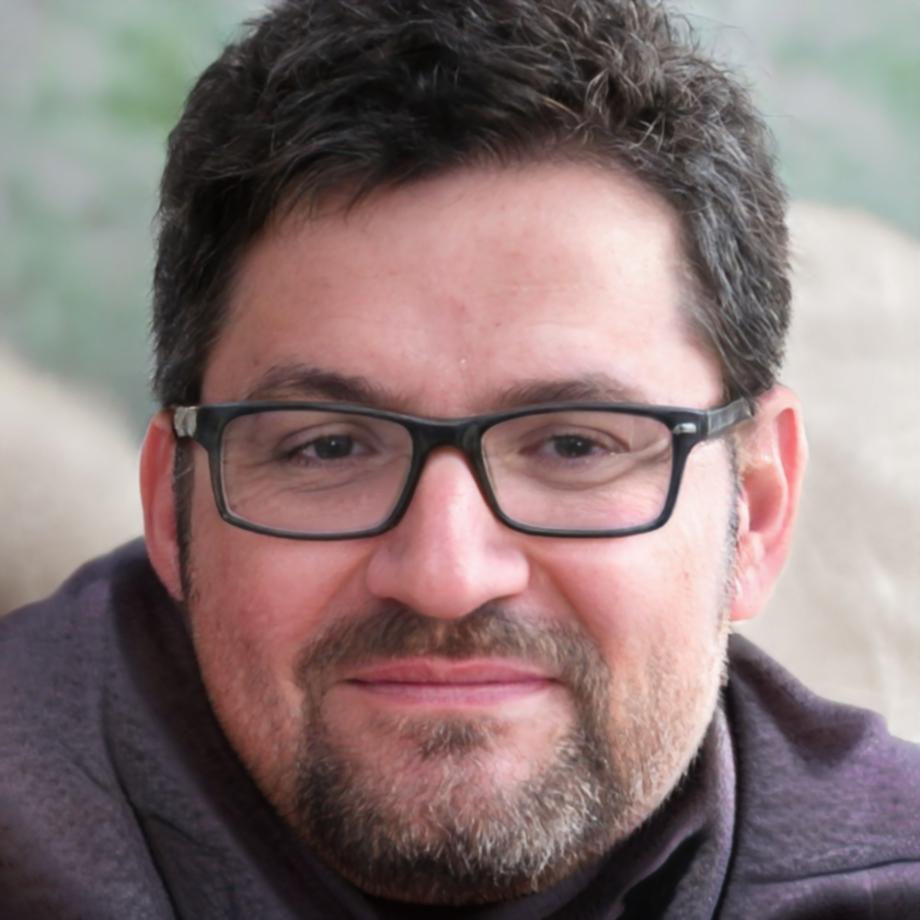 Instructor Miguel Torres